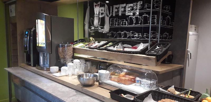Ibis Budget Concarneau Esterno foto