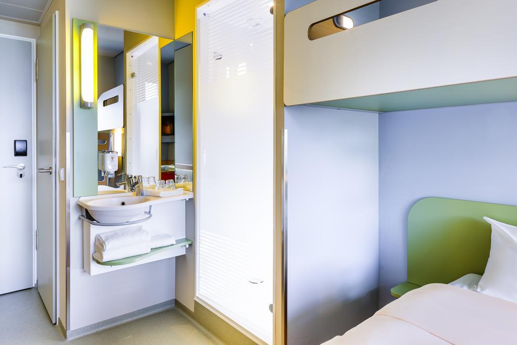 Ibis Budget Concarneau Esterno foto